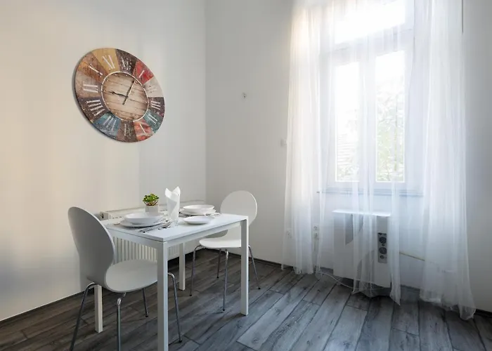 Apartament J26 Josika Budapesta